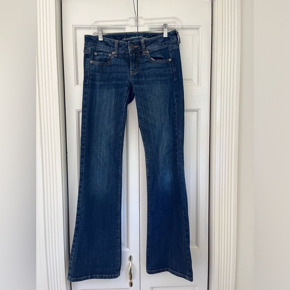 American Eagle sz 0 women’s favorite boyfriend low rise jeans denim boot flare